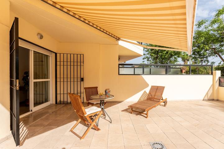Apartamento para 6 personas, con terraza y jardín en La Colina Torremolinos