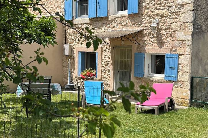 Casa de vacaciones para 2 personas, con jardín, Se admiten mascotas - 1