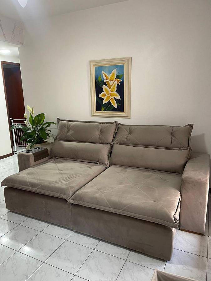 Casas e apartamentos de temporada para 4 pessoas, com vista e balcão e ainda jardim na Praia do Forte (Cabo Frio)