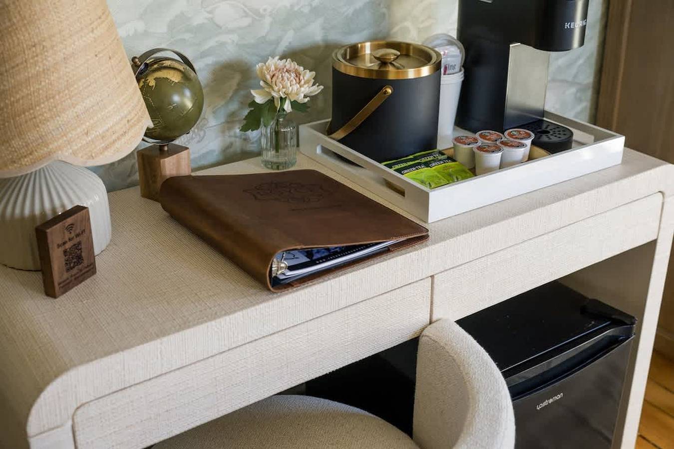 Ganze Wohnung, The Whale Suite Historic Coastal Luxury Newport in Newport, Newport County