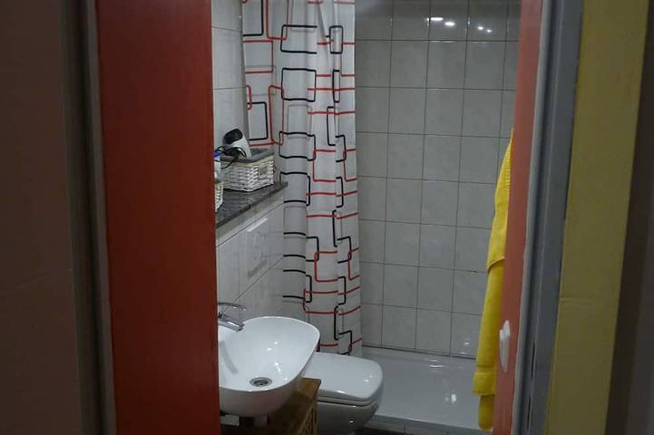 Ferienwohnung für 2 Personen, mit Terrasse in Linz am Rhein - 2