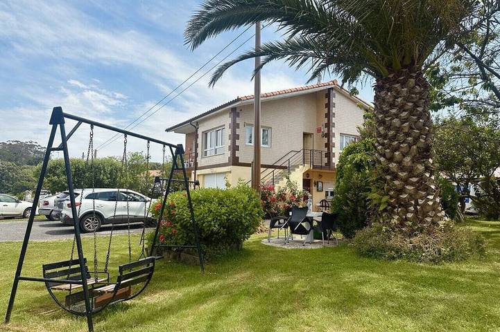 Ferienwohnung für 8 Personen, mit Balkon und Garten - 1