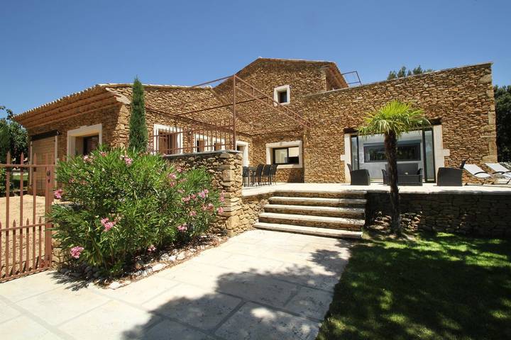 Villa pour 6 personnes, avec jardin et terrasse, animaux acceptés