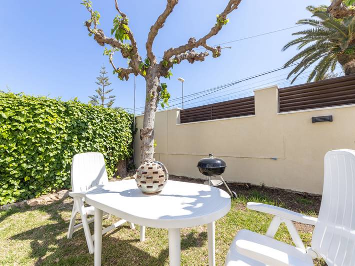 Gîte pour 6 personnes, avec jardin et terrasse à Torredembarra - 2