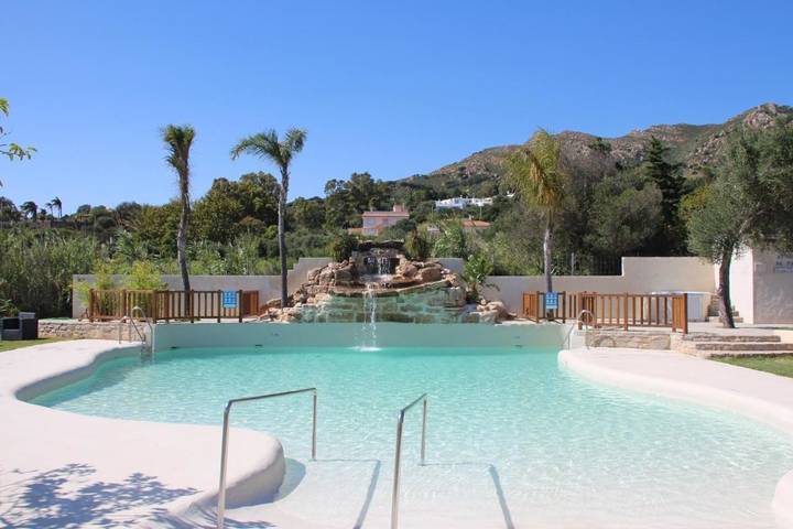 Hôtel pour 3 personnes, avec Terrasse ainsi que Jardin et Piscine à Tarifa