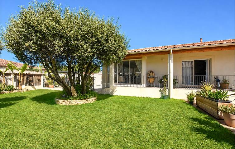Encantador apartamento de 2 dormitorios con piscina, jardín y wifi cerca de Marguerittes in Marguerittes, Region de Nimes