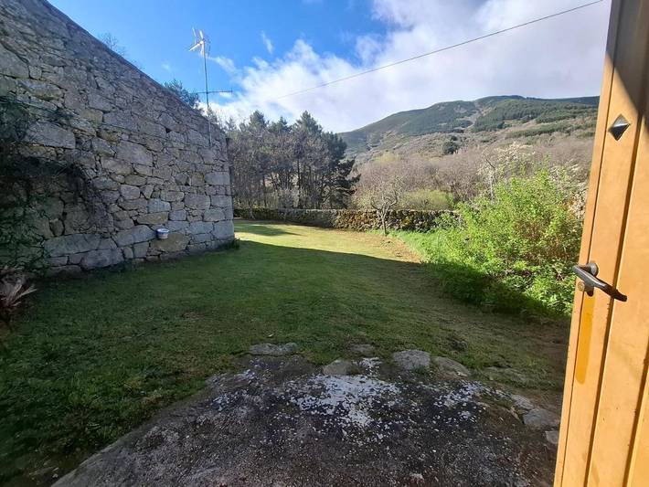 Casa de vacaciones para 8 personas, con terraza además de vistas y jardín en Barco de Ávila-Piedrahita - 4