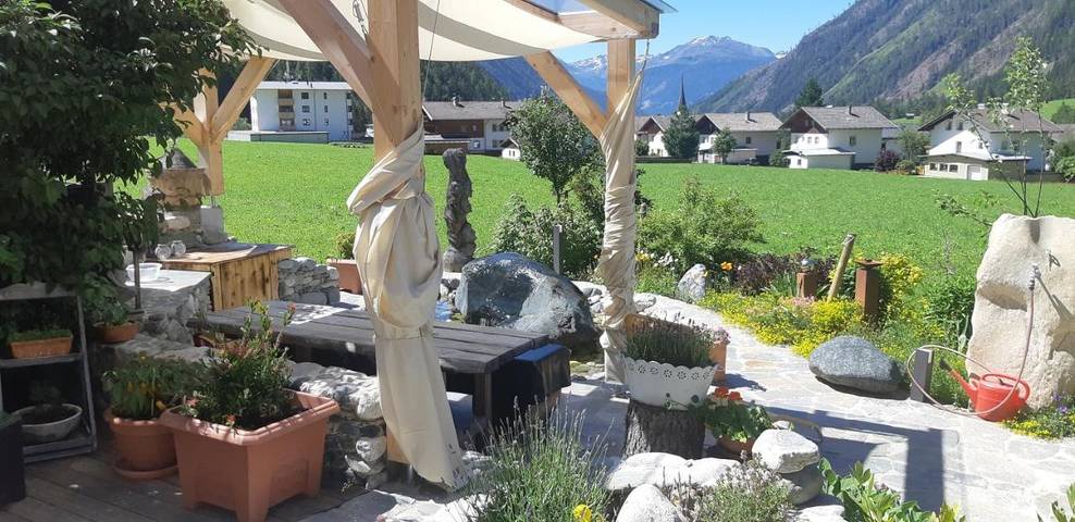 Ferienwohnung für 2 Personen, mit Ausblick und Garten in Osttirol - 3