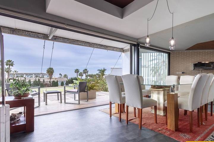Casa rural para 7 personas, con balcón y jardín en Motril