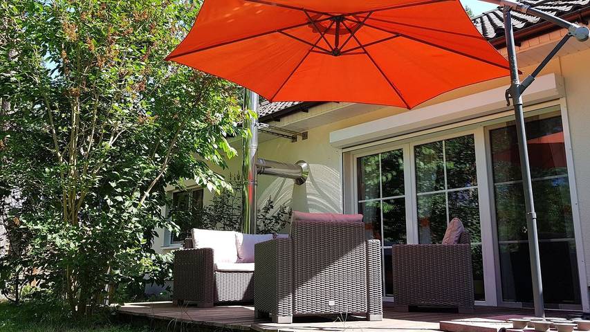 Ferienhaus für 6 Personen, mit Garten in Beelitz