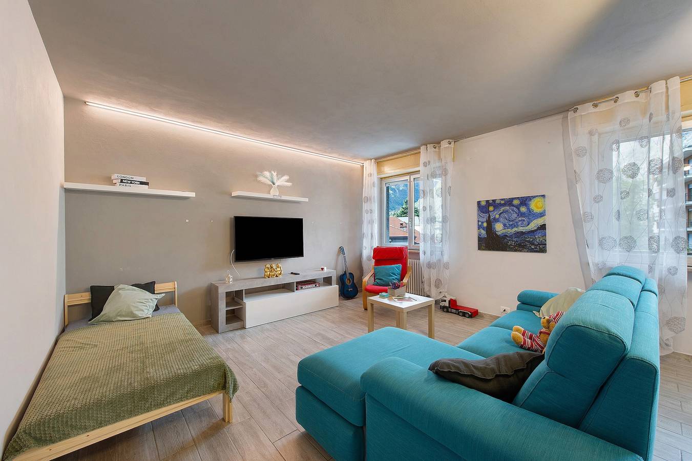 Appartement entier, Appartement moderne de trois pièces à Verrès avec vue sur les montagnes in Verrès, Comune di Verrès