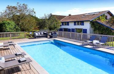 Cottage pour 10 personnes, avec jardin et piscine, animaux acceptés à Orx