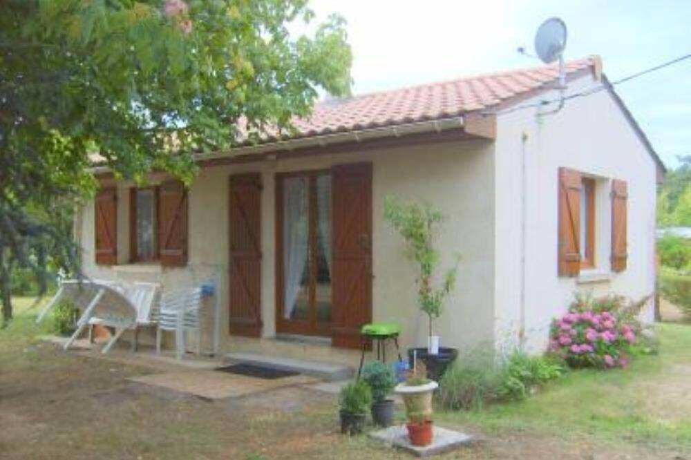 Maison De Vacances pour 4 Personnes dans Naujac-sur-Mer, Côte d’Argent