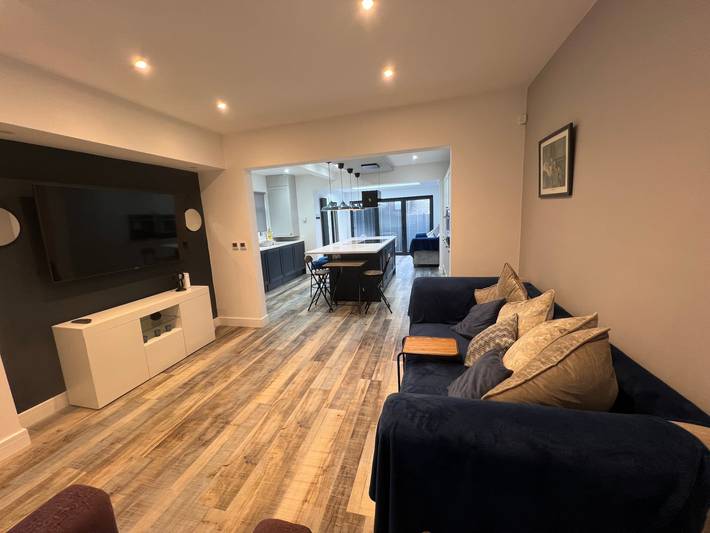 Location de vacances pour 4 personnes, avec jardin et terrasse, adapté aux familles à Bury