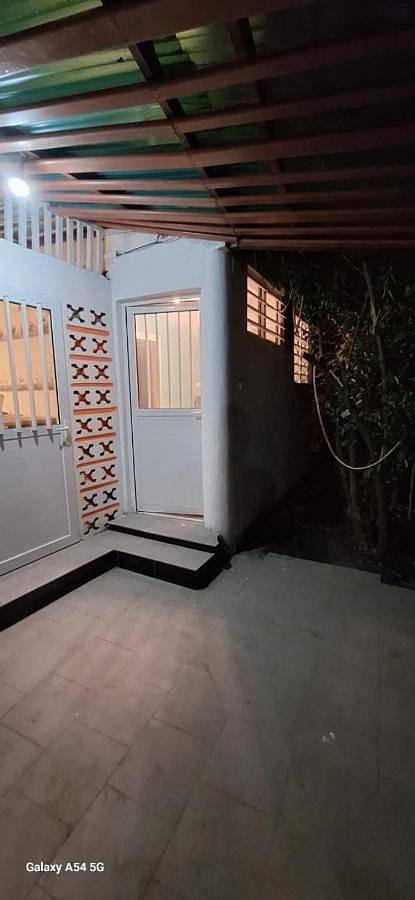 Gîte pour 3 personnes, avec terrasse et vue à Koungou - 3