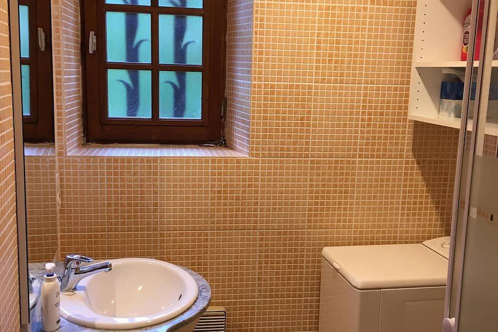 Charmant stenen huis met 2 slaapkamers, met een prachtig uitzicht op het platteland en in de buurt van Sarlat in Daglan, Périgord Noir