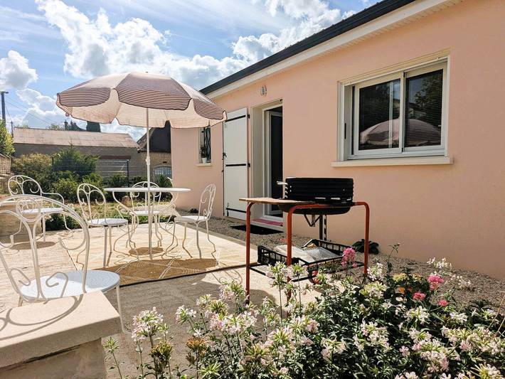 Gîte pour 3 personnes, avec Terrasse et Jardin à Tonnerre (Yonne)