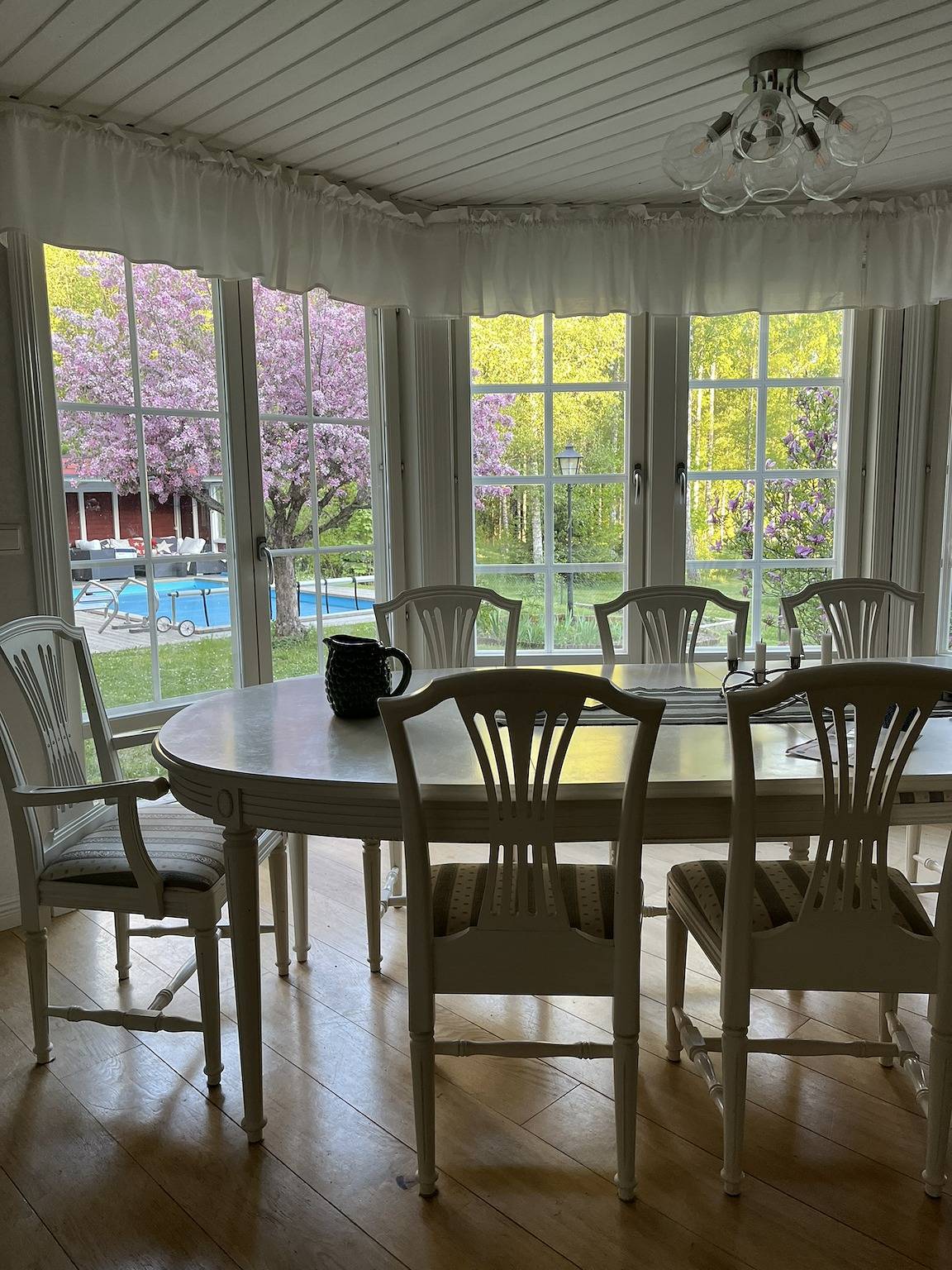 Charmantes Anwesen mit privatem Pool in Stockholm und Umgebung