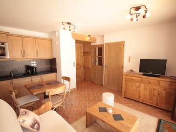 Gîte pour 4 personnes, avec piscine à Villard-sur-Doron