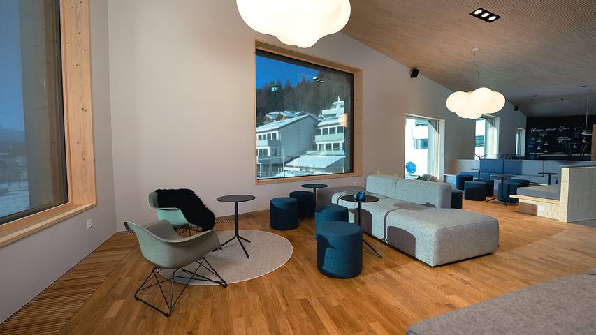 Laax wellnesshostel3000 - Bed in 6-beds room (mixed) in Laax Dorf, Laax