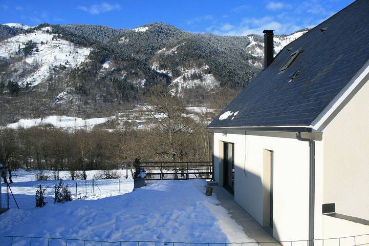 Location de vacances pour 8 personnes, avec jardin à Cazaux-Fréchet-Anéran-Camors