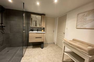 Location De Vacances pour 5 Personnes dans Grignan, Région de nyons, Photo 3