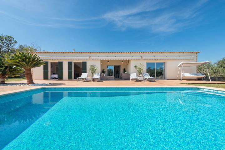 Sa Finca - Villa with private pool in Muro. Free Wifi in Muro, North Majorca