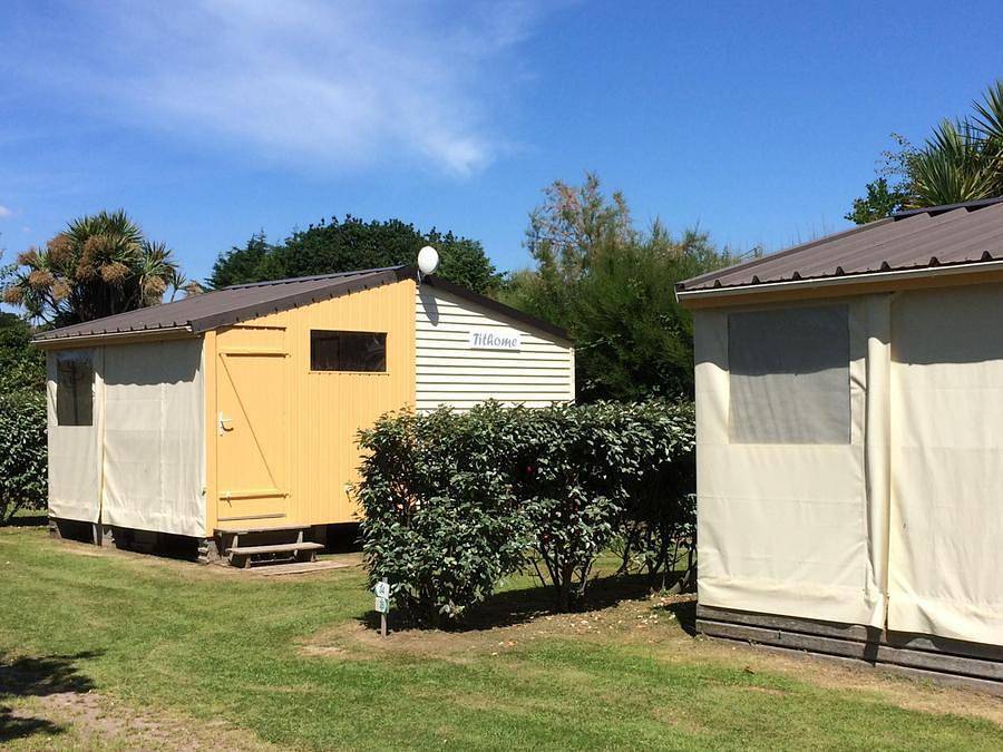 Camping Le Rivage - Mobilhome 4 personnes - Tit'home Toilé, sans sanitaires in Quettehou, Région de Cherbourg