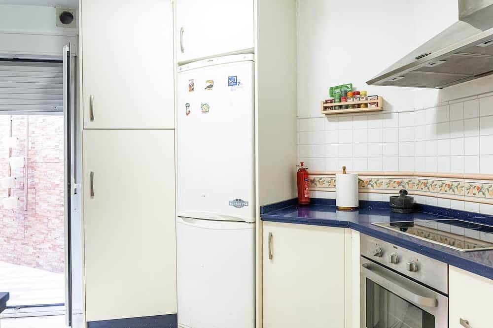 2 bedroom beautiful home in Carmona in Carmona, Sevilla Province