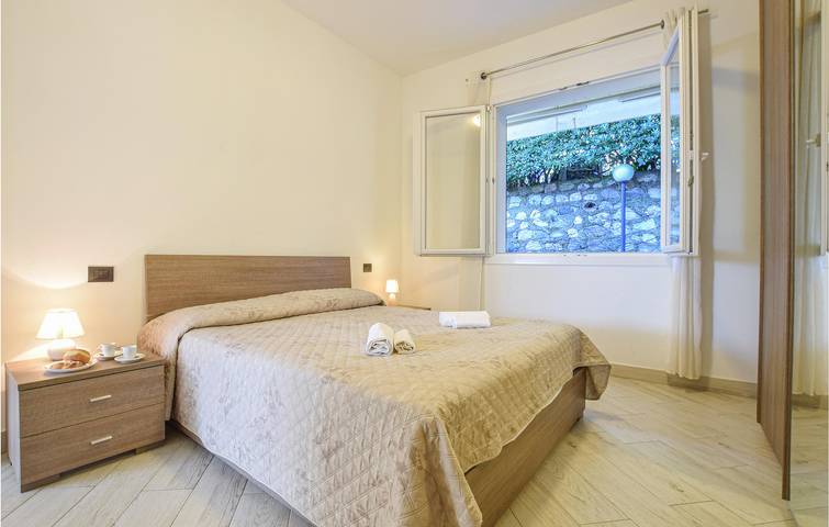 Ferienwohnung für 6 Personen, mit Pool und Terrasse sowie Garten in Moneglia - 4