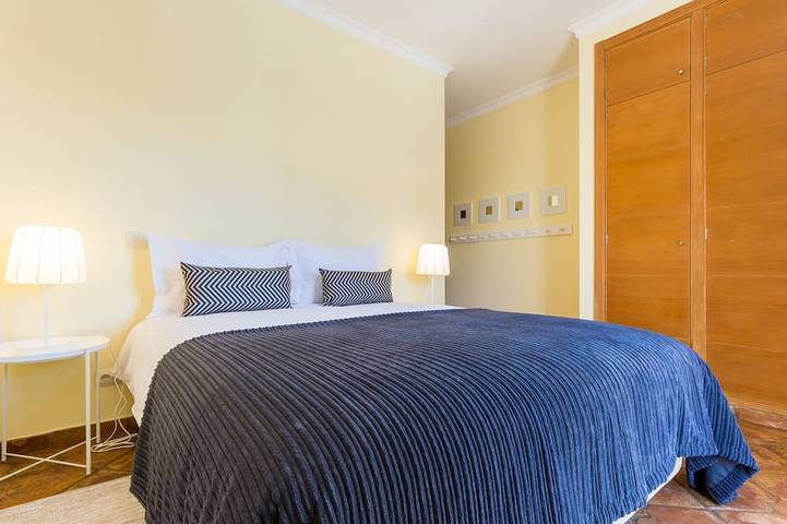Family-friendly villa has private pool, short walk to Burgau Beach in Praia do Burgau, Budens