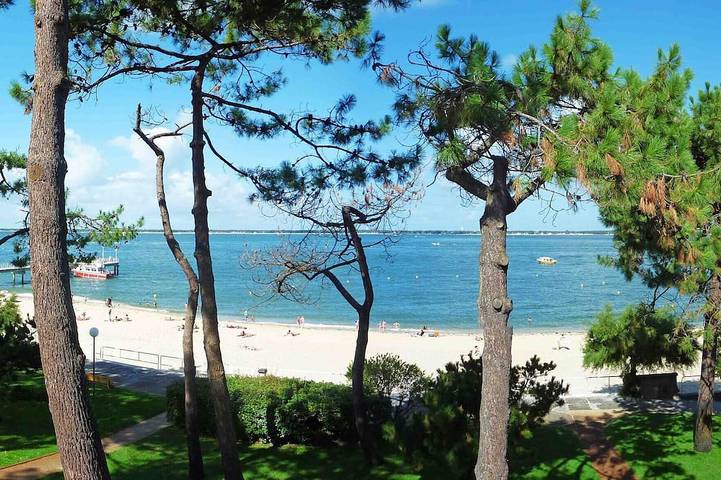 Location de vacances pour 6 personnes, avec balcon et jardin dans Le Moulleau