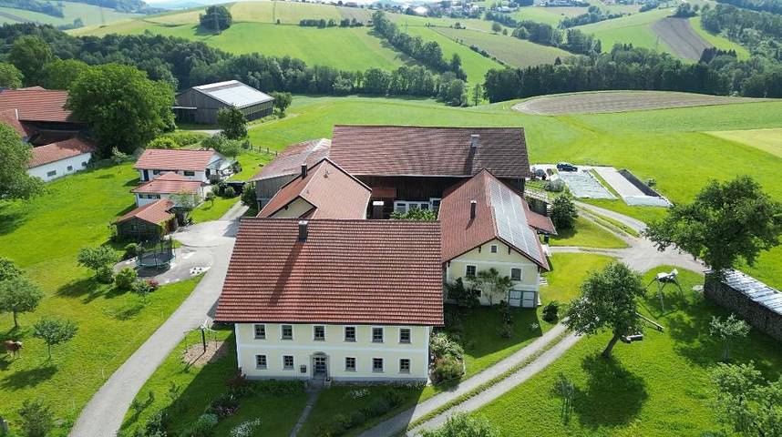 Ferienhaus für 2 Personen, mit Sauna und Garten, kinderfreundlich in Dreiländereck (D-A-CZ)