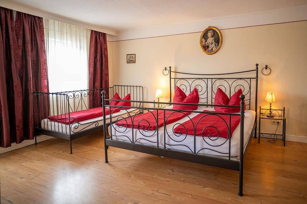 Ganze Wohnung, Ferienwohnung Rustika in Kirchanschöring, Rupertiwinkel