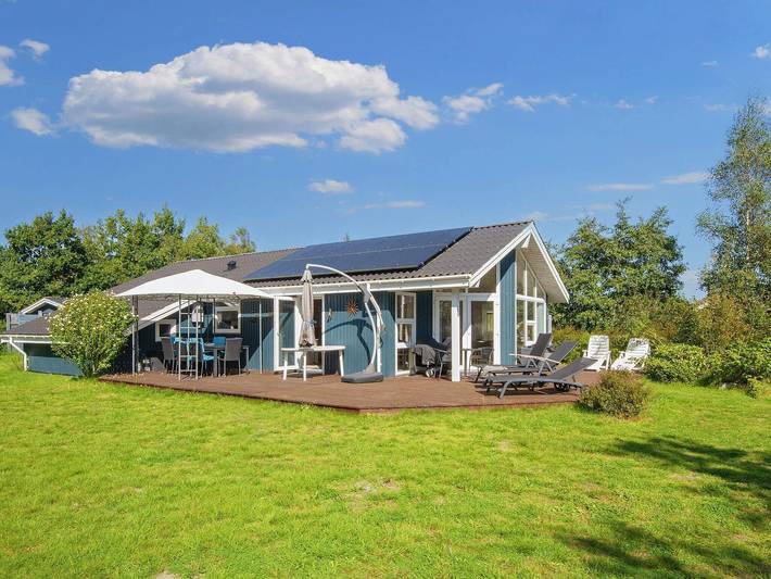 Ferienhaus für 8 Personen, mit Terrasse und Sauna sowie Whirlpool in As Vig