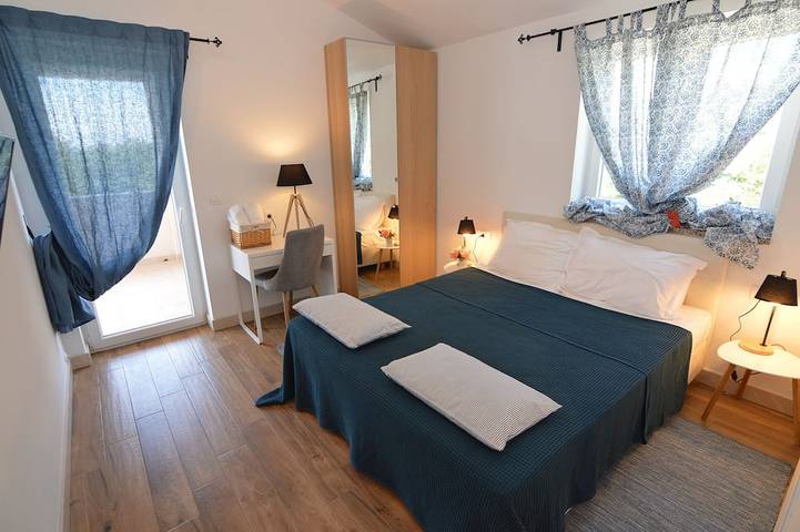 Villa mit pool für 10 Personen, mit Terrasse und Whirlpool sowie Garten in Poreč - 2