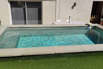 Gîte pour 4 personnes, avec jardin et piscine à Cabestany