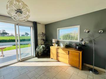 Gîte pour 7 personnes, avec terrasse à Bréhand