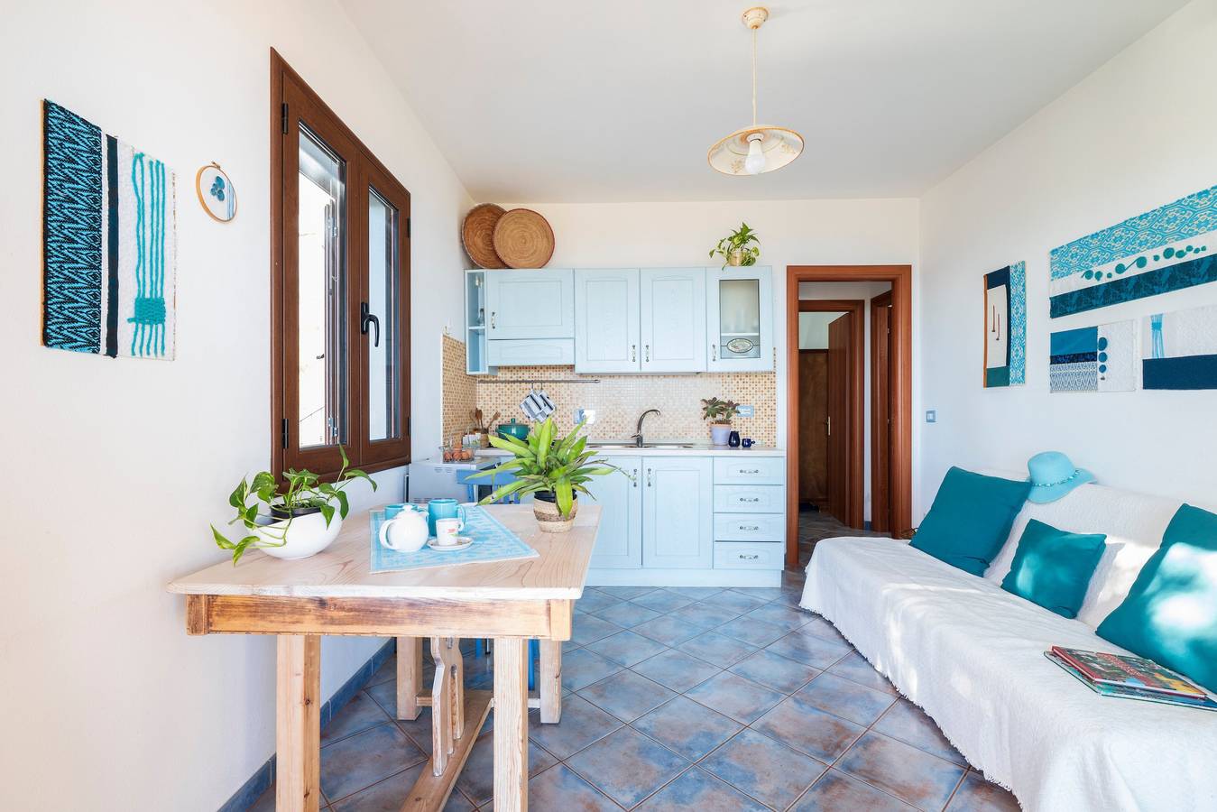 Appartement entier, Appartement 'Vista Mozzafiato' avec vue sur la mer, Wi-Fi et climatisation in Tancau sul Mare, Santa Maria Navarrese