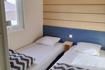 Camping pour 6 Personnes dans La Cotinière, Saint-Pierre-d'Oléron, Photo 4