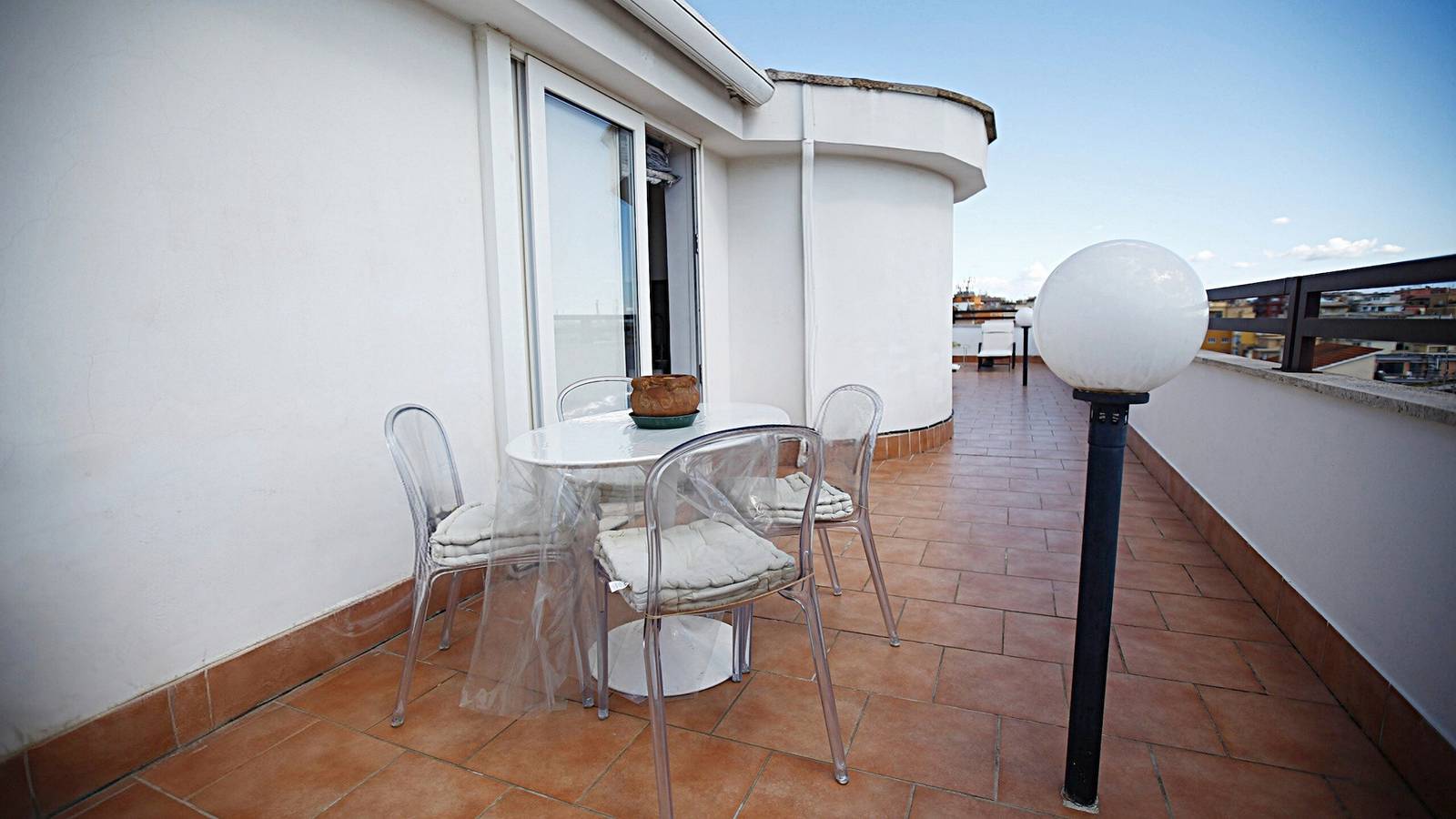 Hel leilighet, Charming Penthouse near Trastevere with Panoramic Terrace and Parking in Roma, Provinsen Roma