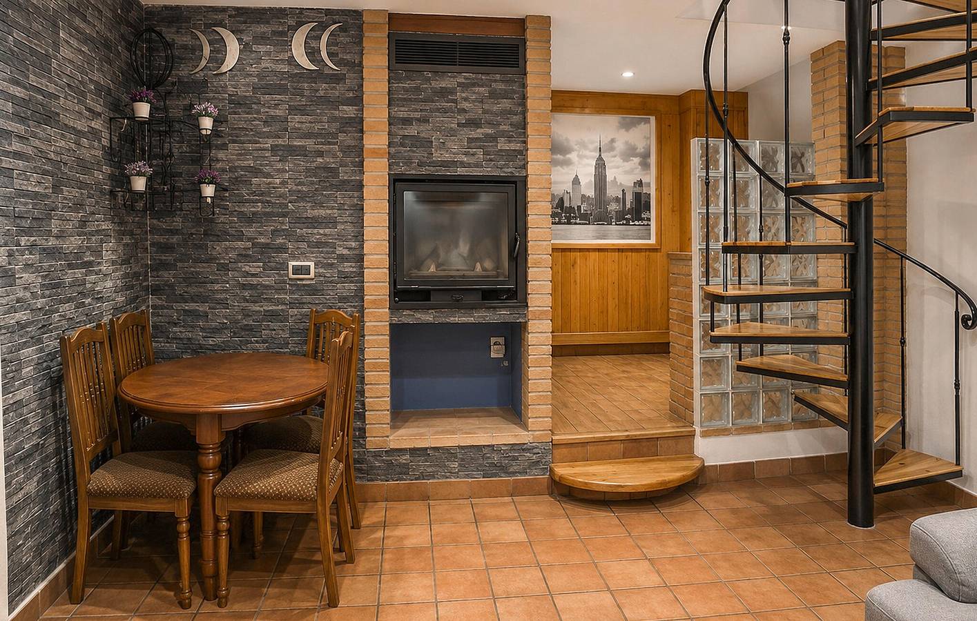 Acogedor apartamento de 2 dormitorios con piscina y terraza, a 200 m del centro de Arroyo Frío in Arroyo Frío, La Iruela