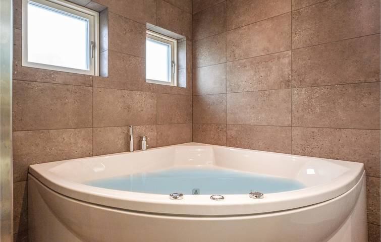 Ferienhaus für 6 Personen, mit Garten und Terrasse sowie Whirlpool, mit Haustier in Råde Strand - 2