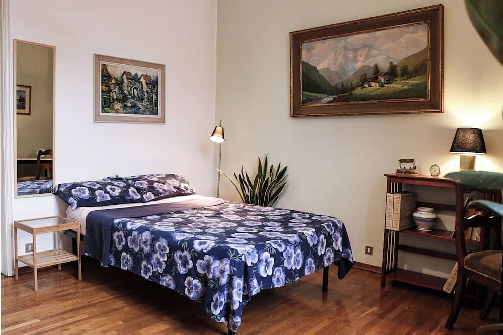 \"Experience Classic Italian Charm at Lili's Bnb in superb Milan\" in Milán, Provincia de Milan
