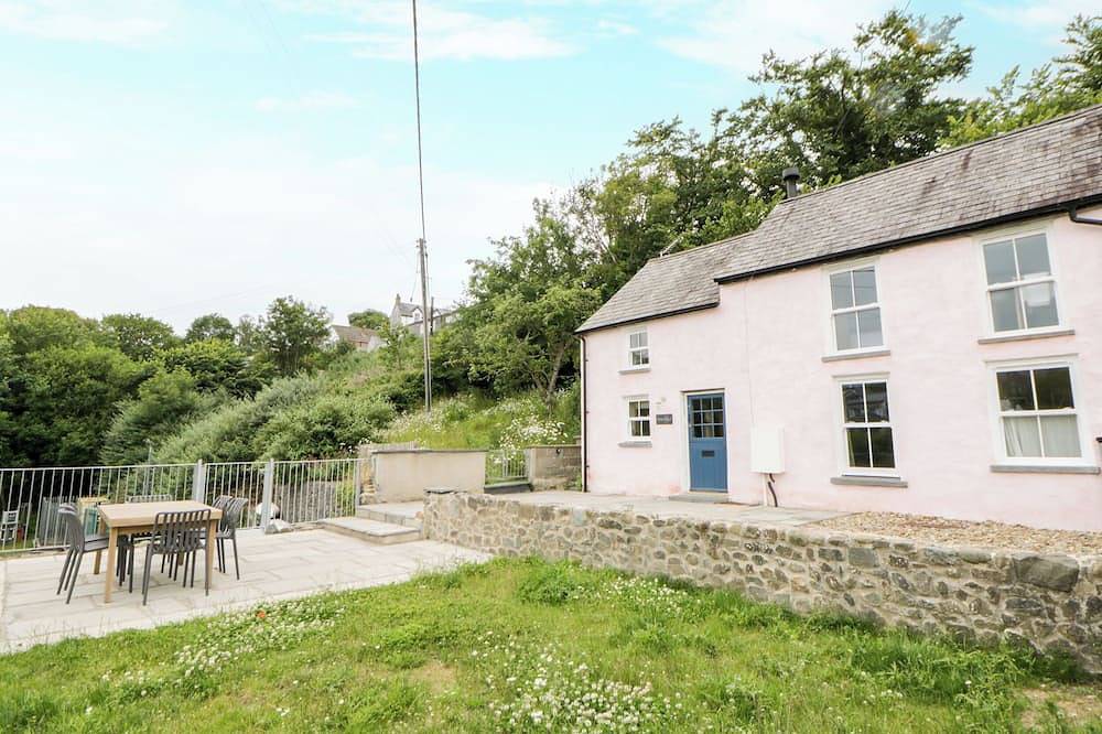Cottage for 4 People in Aberporth, Ceredigion