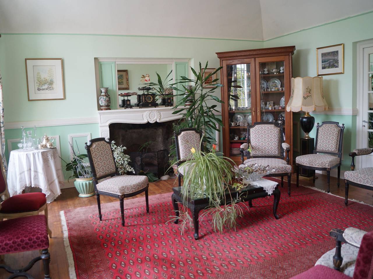 Burgundy Retreat with Private Pool and Home Dining in Dissangis, Avallon region
