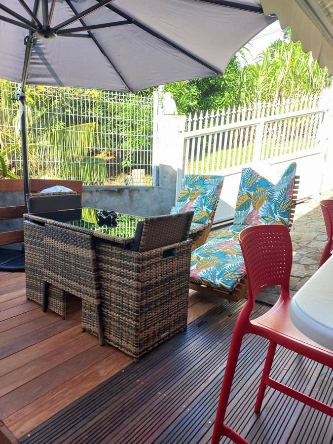 Appartement de vacances pour 2 personnes, avec piscine ainsi que sauna et terrasse
