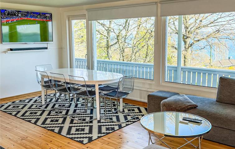 Ferienhaus für 8 Personen mit Garten in Jönköping, Vättern