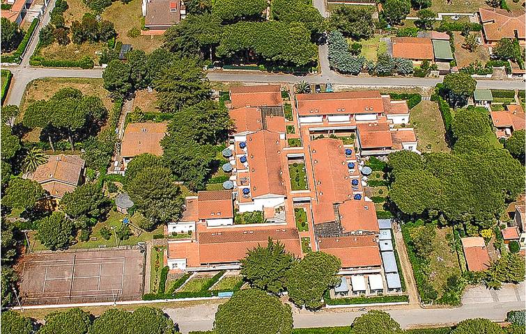 Appartamento intero, Rifugio sulla spiaggia con aria condizionata, parcheggio e internet in Giannella, Orbetello