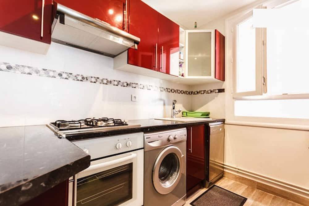 Appartement entier, Charmant 50m2 au calme 4 personnes Clim Wifi Parking  plage canet roussillon in Perpignan, Côte méditerranéenne (France)
